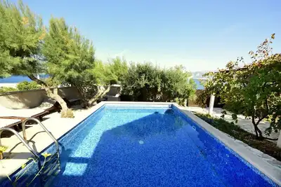 Image de Maison de vacances privée avec Wifi, climatisation, piscine privée, Tv, terrasse, parking