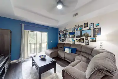 Image de 2nd Floor Condo with Shared Pool/Hot Tub, Balcony, Central Ac, & High-Speed WiFi