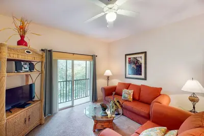 Image de 3rd floor condo w/ restaurant, tennis court, basketball court, pools, sauna