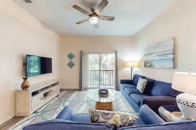 Image de Spacious condo in tropical resort with private balcony & 4 pools - near Disney