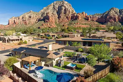 Image de Remodeled, Private Pool, Hot Tub, Surrounded by Sedona Red Rocks! Sedona Splendor+Ev Charger!
