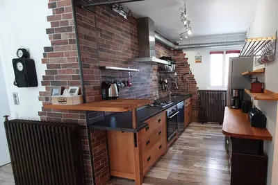 Image de Bel appartement loft Ă 2 pas gare La Rochelle