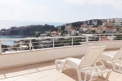 Connected 2 double studios with sea view