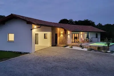 Image de Superbe maison neuve en pleine campagne