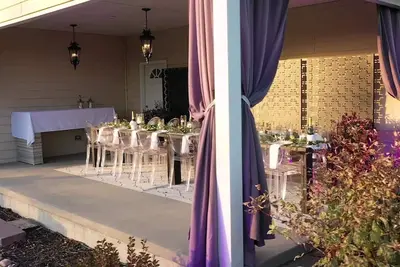 Image de The Ultimate Luxurious Party House