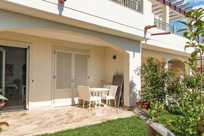 Image de Bel appartement pour 10 personnes avec piscine, Wifi, climatisation, Tv, terrasse et parking