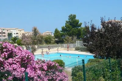 Image de Appartement avec jardin et piscine