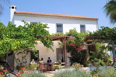 Image de Andalucian farmhouse set in its own land with beautiful terraces, garden & pool.