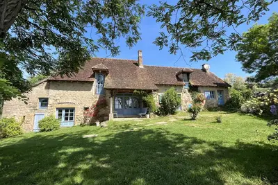 Image de Gîte de la Doit, en pleine campagne, pour 14 personnes, piscine privée