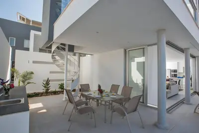Image de Villa Panemorfi - Villa de luxe neuve de 3 chambres Protaras avec piscine privée et vue sur la mer