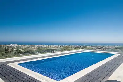 Villa Saranta Gold - Exquise villa Protaras de 3 chambres avec piscine privee et vue panoramique
