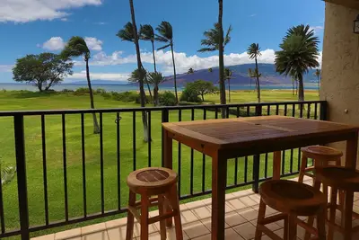 Image de Two Bedroom Ocean View Deluxe Luana Kai Resort A203