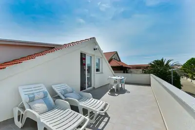 Image de Apartment for 2-4 persons | Bbq, WiFi, air conditioning | 100 m from beach