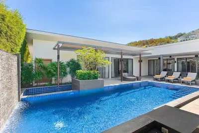 Image de Three Bedroom Pool Villa in Rawai with Free access largest Gym Stay Fit