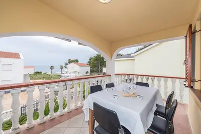 Image de Spacious apartment for 6-8 persons | just 80 m from beach | with sea view