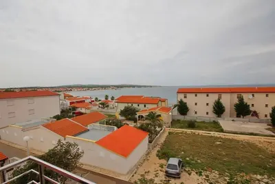 Image de Just 70 m from the beach | Ideal for family | Outdoor shower, satellite Tv, Wi-Fi, Bbq