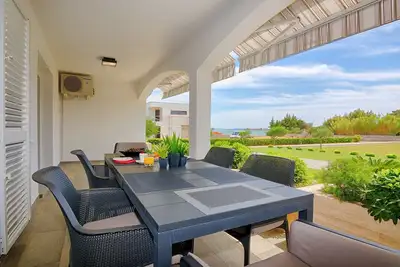 Image de Modern apartment with pool | quiet location | Sea view | for 4 per.