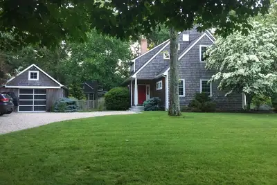 Image de Bridgehampton Vacation + Relaxation