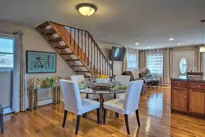 Image de Waterfront Home w/ Large Deck & Dock on Narrow Bay
