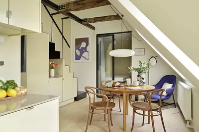 Image de Two-Storey Loft Apartment | Sleeps 4