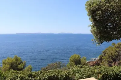 Image de Belle villa à Cavalaire-sur-Mer avec piscine et vue mer