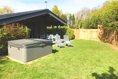 Image de Your own whirlpool & infrared sauna only 30m to the forest & 750m to the beach
