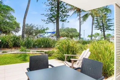 Image de Unit 8 Plantation Resort - Rainbow Beach. Plantation Resort. Air conditioned. Wifi. Pool and outdoor