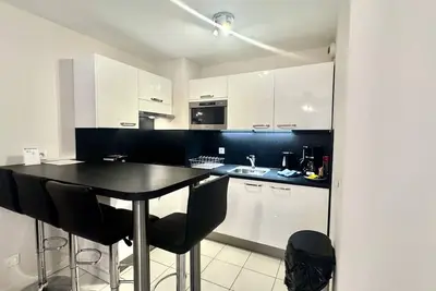 Image de Palazzio 2, 5 minutes des plages avec terrasse et parking