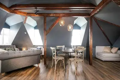 Image de Newly renovated city centre penthouse