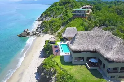 Image de Exclusive Full House In Exlusive Boutique Hotel