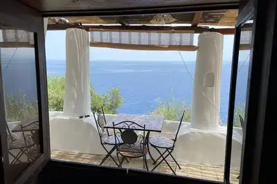 Image de House \"Moon\" - Live in an ancient Aeolian house
