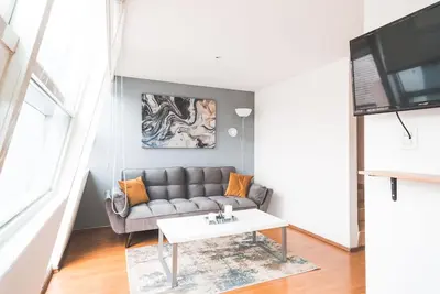 ●  Stunning apartment with rooftop pool in Polanco