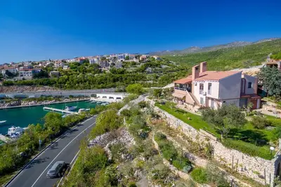 Image de Appartement de vacances Novi Vinodolski pour 2 - 6 personnes avec 2 chambres Ă coucher - Appartement