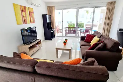 Image de Sunny View - Villa 4 chambres avec piscine privée, Wifi Gratuit