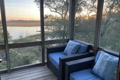 Image de Marsh Madness at Timbercreek 18a, Beautiful Creek Views, pool and creek access