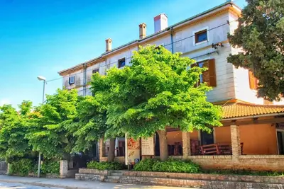 Image de Appartement de vacances Fažana pour 1 - 4 personnes avec 2 chambres à coucher - Appartement de vacan