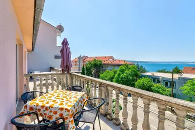 Image de Appartement de vacances Crikvenica pour 2 - 4 personnes avec 1 chambre Ă coucher - Appartement de va
