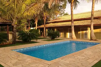 Image de Chácara / sĂtio, 5 Chambres, 20 personnes, barbecue, piscine et 120 personnes