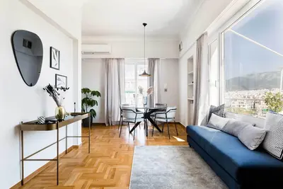 Élégant appartement lumineux 3bd à Kolonaki