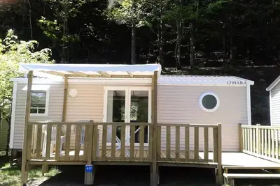 Image de Mobil-home Confort 29m² (2 chambres) + Tv + terrasse semi-couverte 18m² 4 personnes