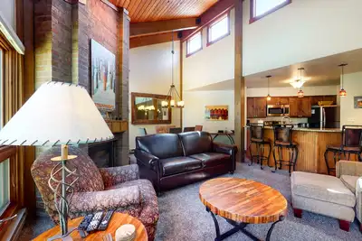Image de Gorgeous Steamboat condo with hot tubs, pool & washer/dryer