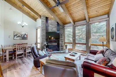 Image de Gorgeous suite in Steamboat Springs with pool & hot tubs