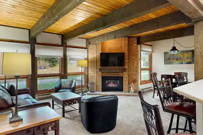 Image de Inviting condo near Steamboat Ski Resort with pool & hot tubs