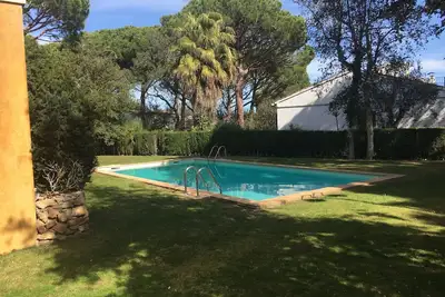 Image de Appartement avec terrasse & jardin à 10 mn à pied de la plage