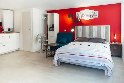 Image de Studio Bistrot proche Paris et Disneyland - Wifi Gratuit