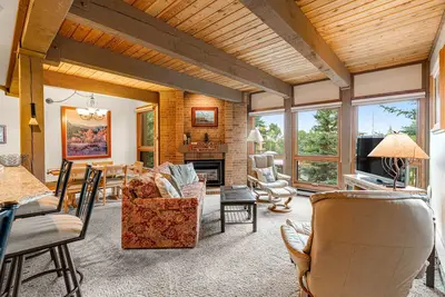 Image de Steamboat home with fireplace, pool, hot tub, & easy ski access