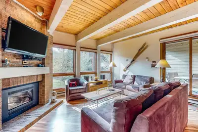 Image de Perfect Steamboat getaway with hot tubs, pool, washer/dryer & free shuttle