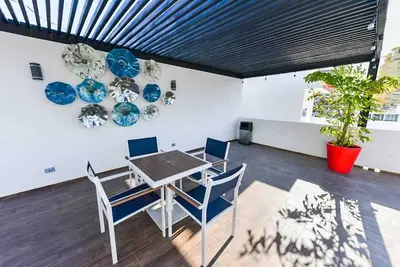 Image de New Luxury Apartment near the beach