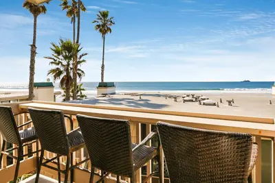 Image de Oceanview from every room! Corner Condo lots of windows! - E112 North Coast Village