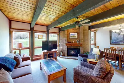 Image de Steamboat condo with hot tub & pool - walk to lifts
